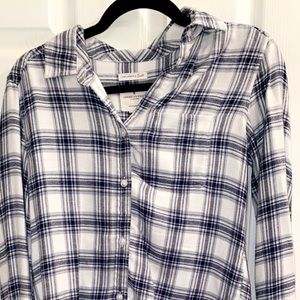Black & white plaid shirt